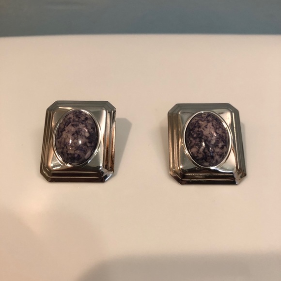 Silver earrings with purple stone - Picture 1 of 6